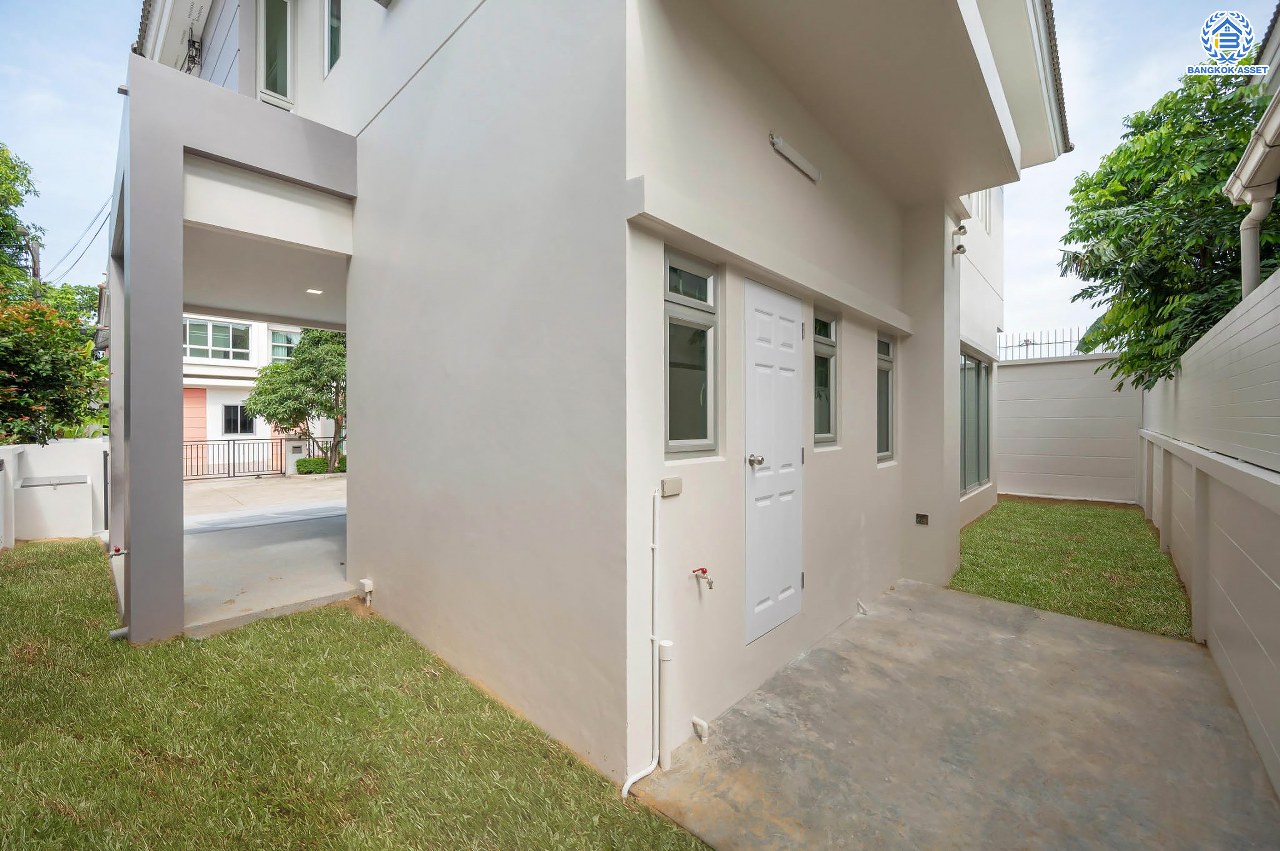 บ้านมือสองตกแต่งใหม่ โครงการ ไลฟ์บางกอกบูเลอวาร์ด ปิ่นเกล้า-เพชรเกษม เนื้อที่กว้างกว่า 52.5 ตร.ว ฟังก์ชัน 3 ห้องนอน 3 ห้องน้ำ 2 ที่จอดรถ บนทำเลติดถนนพุทธมณฑลสาย4 ตอบโจทย์กับทุกครอบครัว ใกล้แหล่งช้อปปิ้ง "เซ็นทรัล ศาลายา" รถไฟฟ้าสายสีน้ำเงิน "สถานีหลักสอง" และจุดขึ้นทางด่วน "ศรีรัช"...